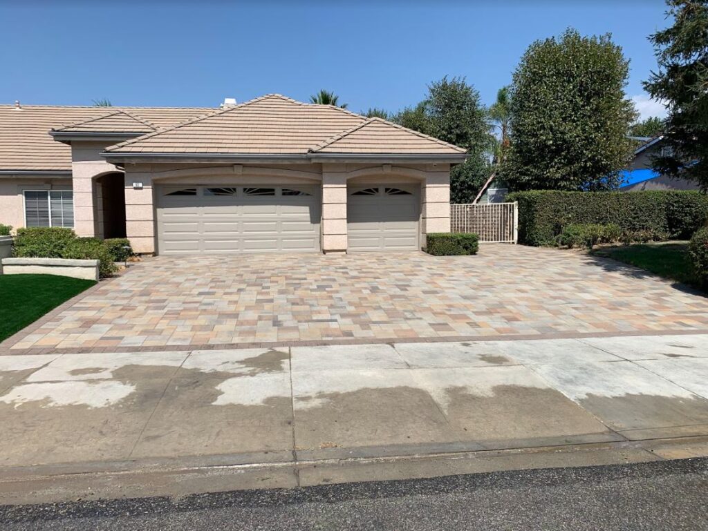 Paver patio and putting green project in Los Angeles County by Evergreen Landscaping