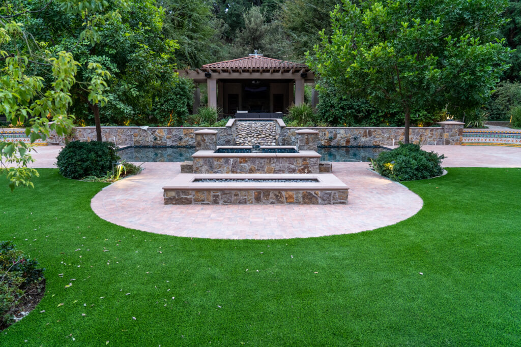 Retaining walls and artificial grass project in Los Angeles County by Evergreen Landscaping