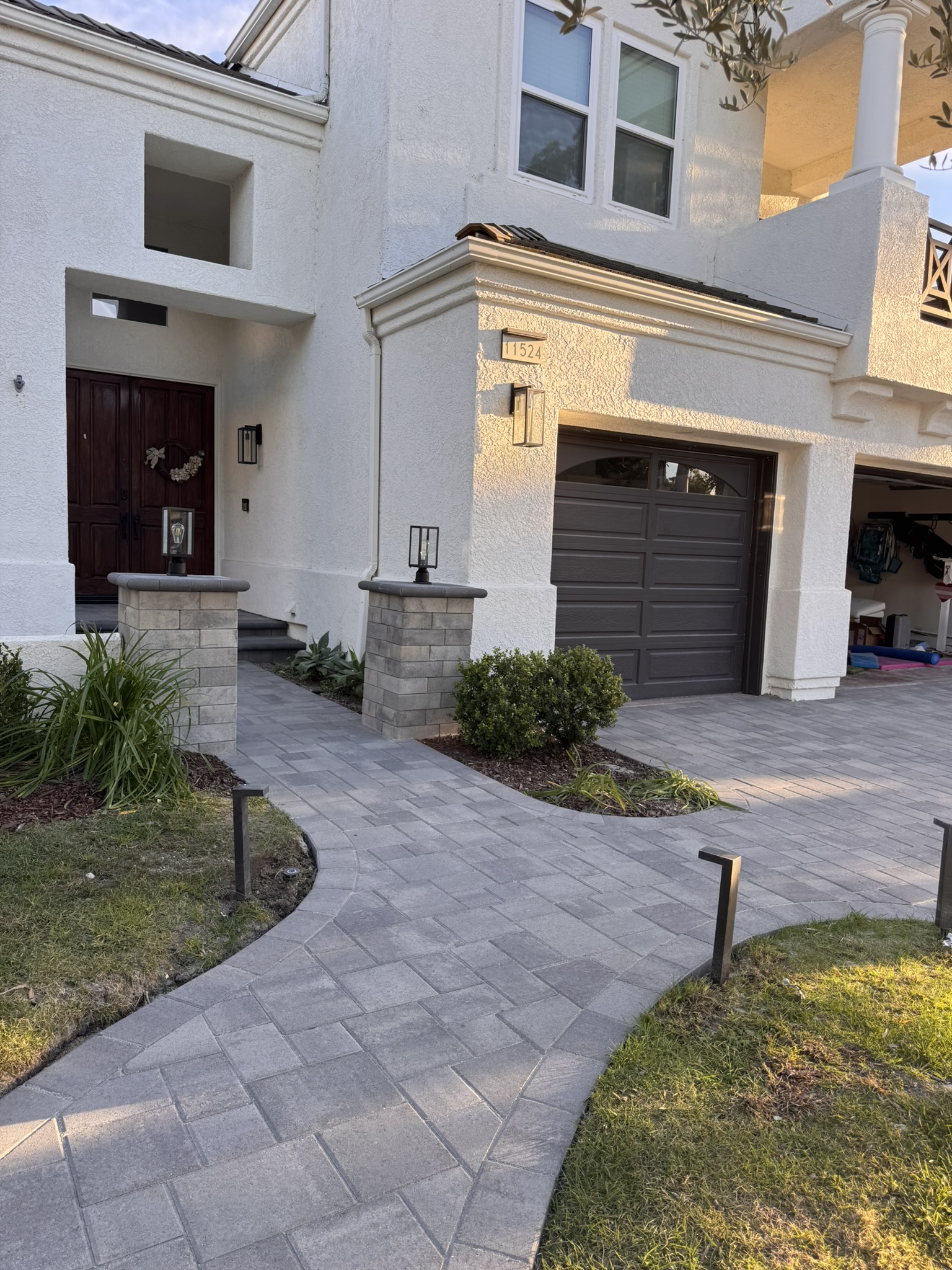 Front yard pavers and artificial turf project in Simi Valley by Evergreen Landscaping